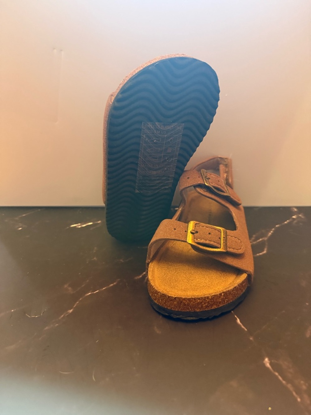 Lucky brand unisex double buckle sandals